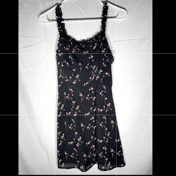 LULUS ruffle detail floral skater dress - Picture 1 of 4